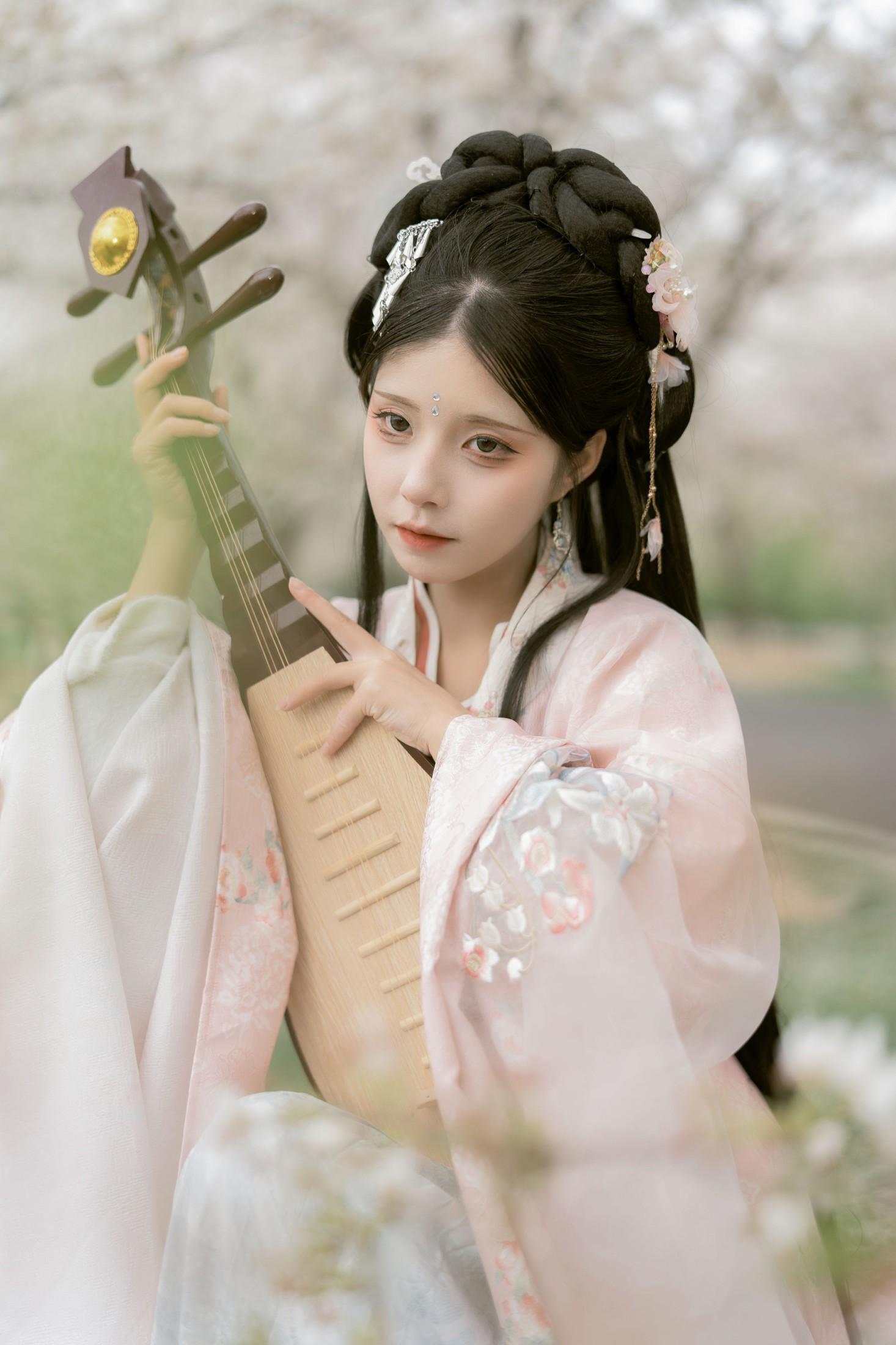 ID10093樱花林 琵琶情 - 妍画集-妍画集